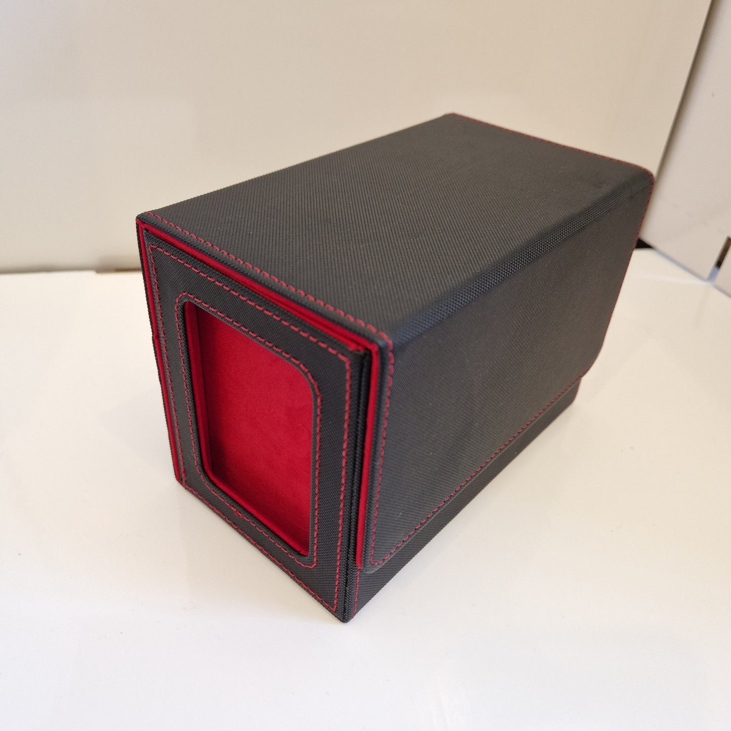 Black & Red Magnetic Deck Box - 240+ Cards